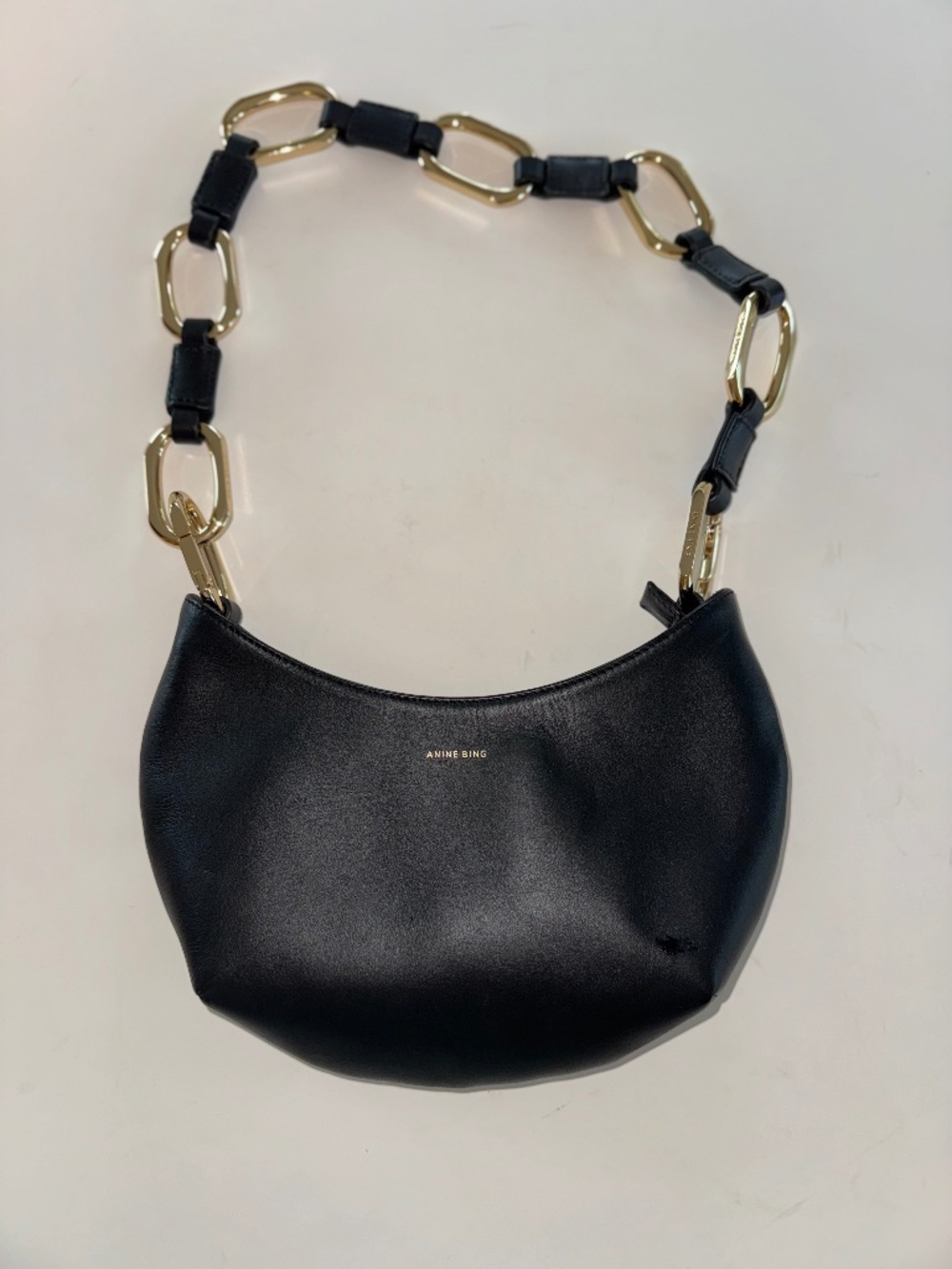 Anine Bing Black Small Kate Shoulder Bag with Gold-Link Chain. style ANINE31172